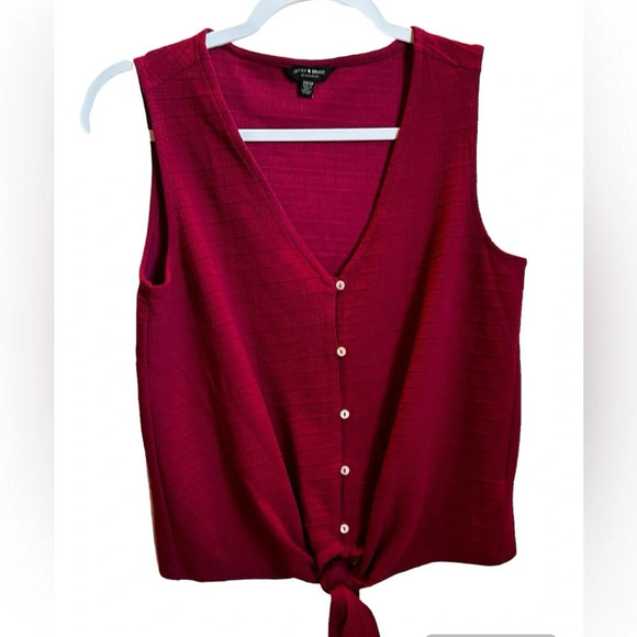 Lucky Brand Maroon Button Down Tie Front Sleeveless V-neck Blouse- Women… - Picture 2 of 3